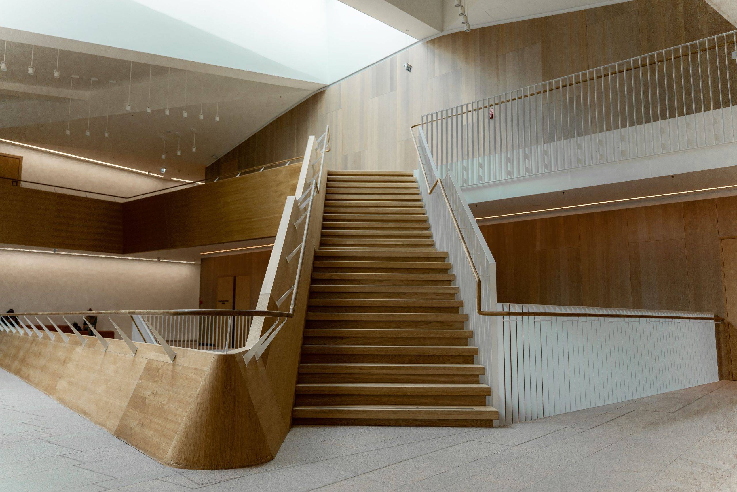Design escalier intérieur moderne architecture