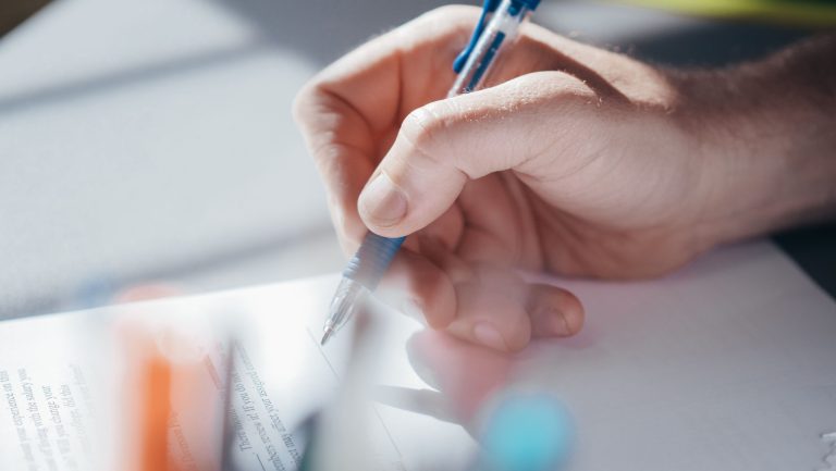 Comment finir une lettre de motivation sans fautes ?