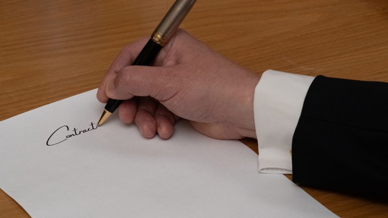 Que veut dire CDI dans un contrat de travail ?